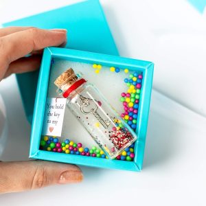 Valentine's Day Gifts for Him and Her   Romantic Present for Boyfriend or Girlfriend   Personalized Anniversary Gift for Wife and Girlfriend (You Hold the Key to My Heart)