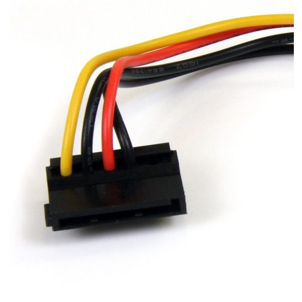 StarTech.com 6in 4 Pin LP4 to Right Angle SATA Power Cable Adapter - Image 3