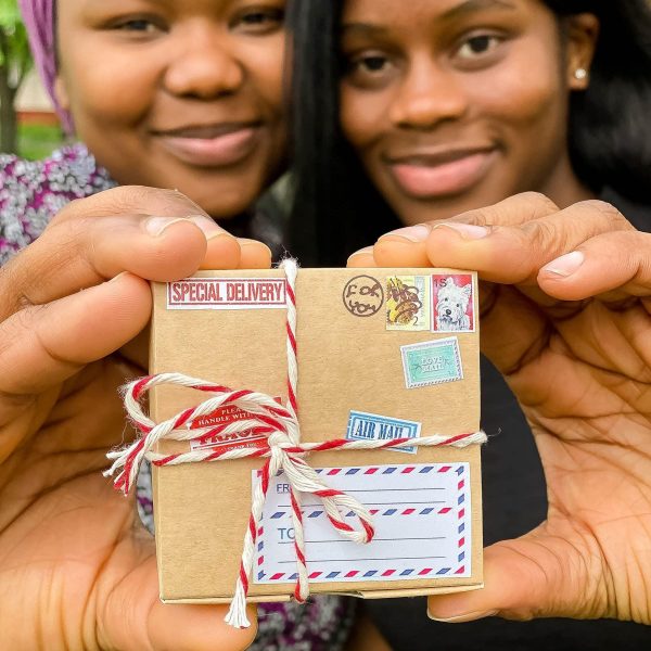 Mensaje romántico en una botella para regalar a tu novio o novia   Tarro de los deseos con una tarjeta para tu esposo o esposa (bottle in teal blue box Tu tienes la llave de mi corazón) - Image 4