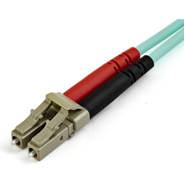 StarTech.com 7m (22ft) LC/UPC to LC/UPC OM4 Multimode Fiber Optic Cable, 50/125µm, 100G, Low Insertion Loss, LSZH Fiber Jumper Cord - Image 2