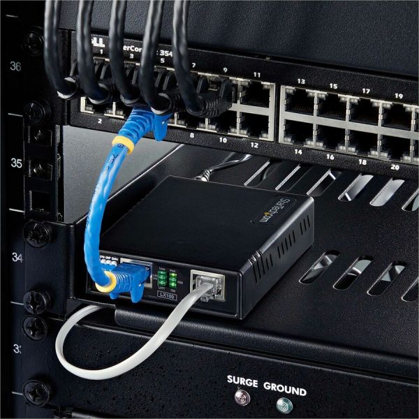 StarTech.com 10/100 Ethernet Extender Kit, Up to 0.5mi (800m), Long-Range LAN Over Single Pair Wire/RJ45 UTP, For Remote IP Camera/WiFi AP - Image 8