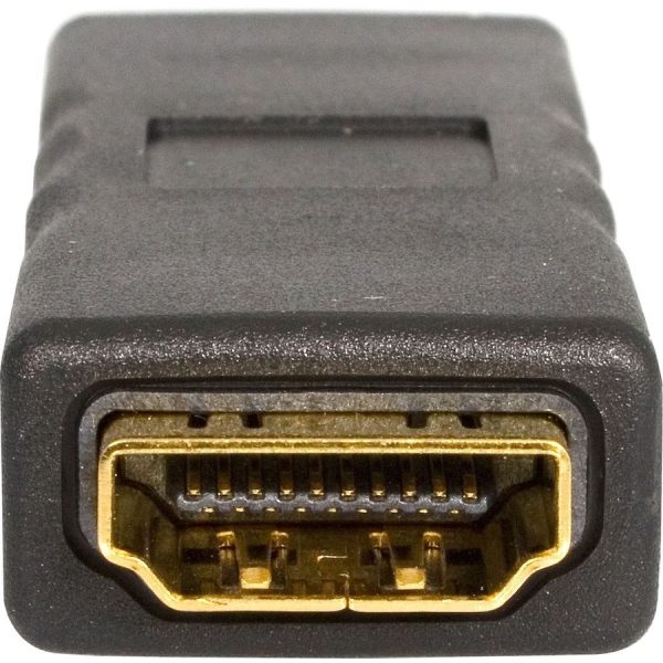 StarTech.com HDMI to HDMI Adapter, High Speed HDMI to HDMI Connector, 4K 30Hz HDMI to HDMI Coupler, HDMI Female to HDMI Female Converter - Image 3