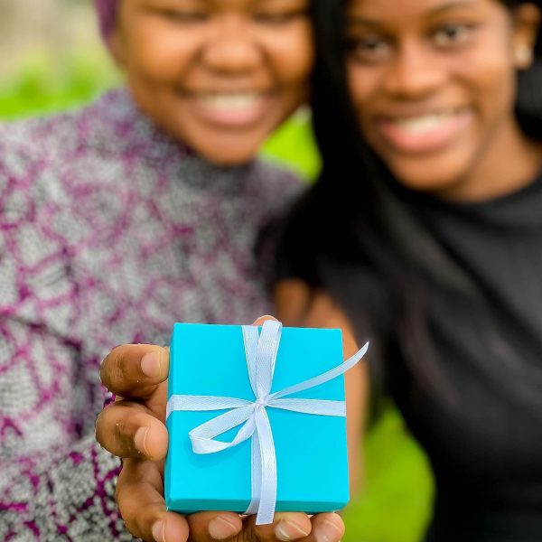 Anniversary Gift for Her & Him Romantic Present for Boyfriend Girlfriend Custom Message I Love You Gifts to Wife Husband (Key   You Hold the Key to My Heart in Teal Blue Box) - Image 5