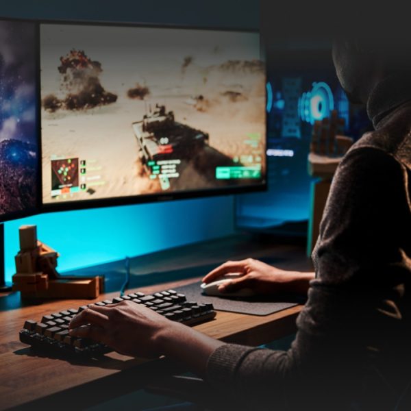 Logitech G413 TKL SE Mechanical Gaming Keyboard - Image 4